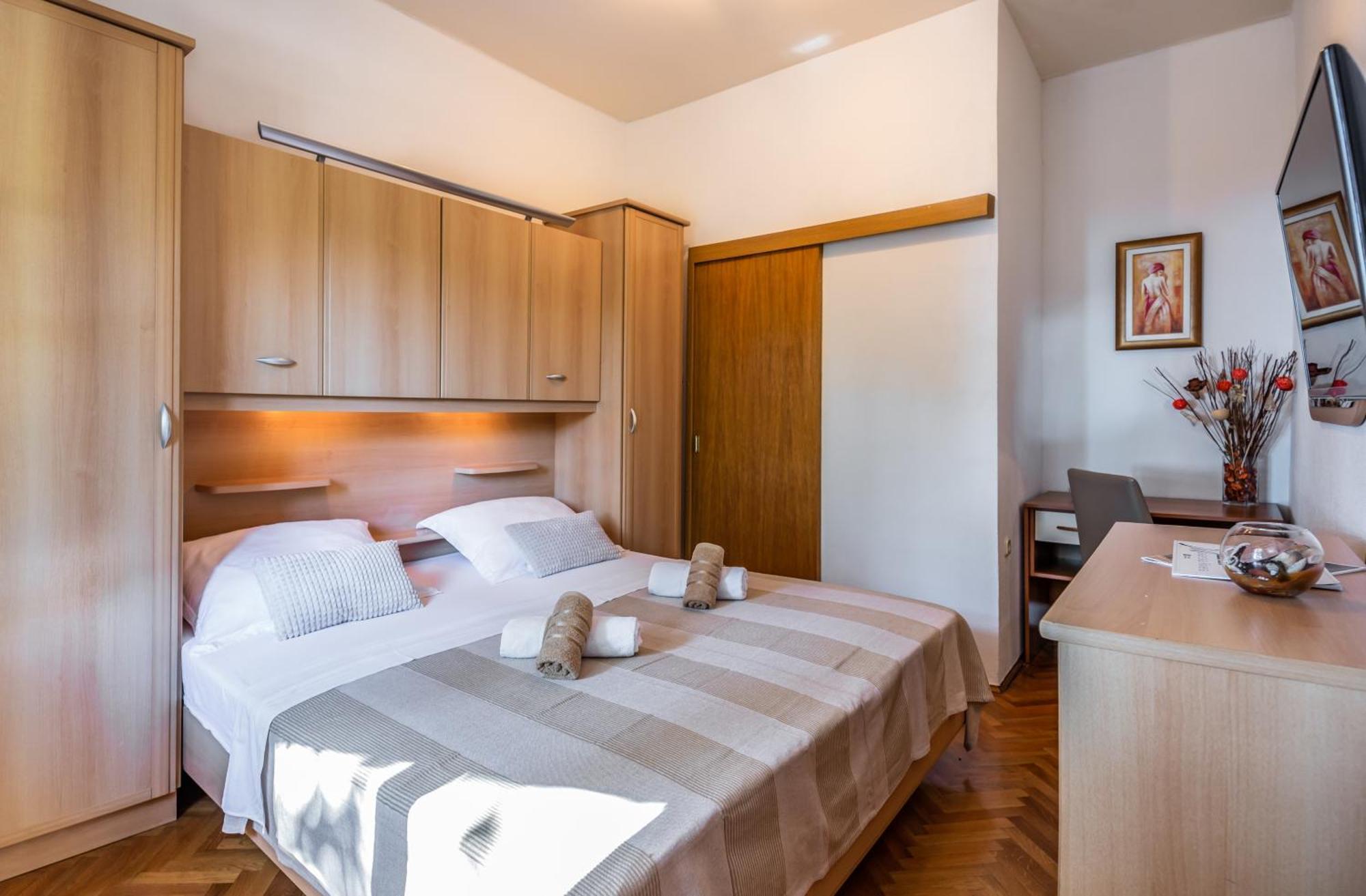 Apartmani Lovrenco Krvavica Dış mekan fotoğraf