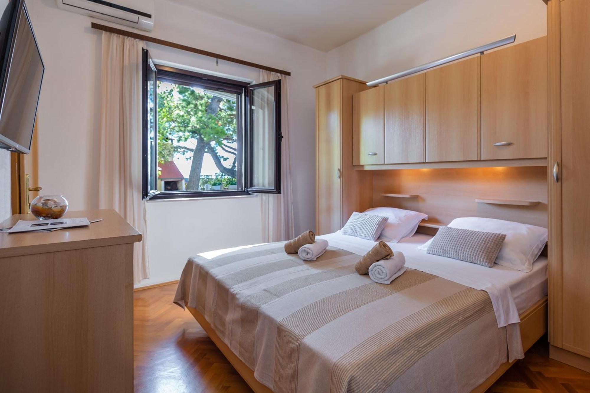 Apartmani Lovrenco Krvavica Dış mekan fotoğraf
