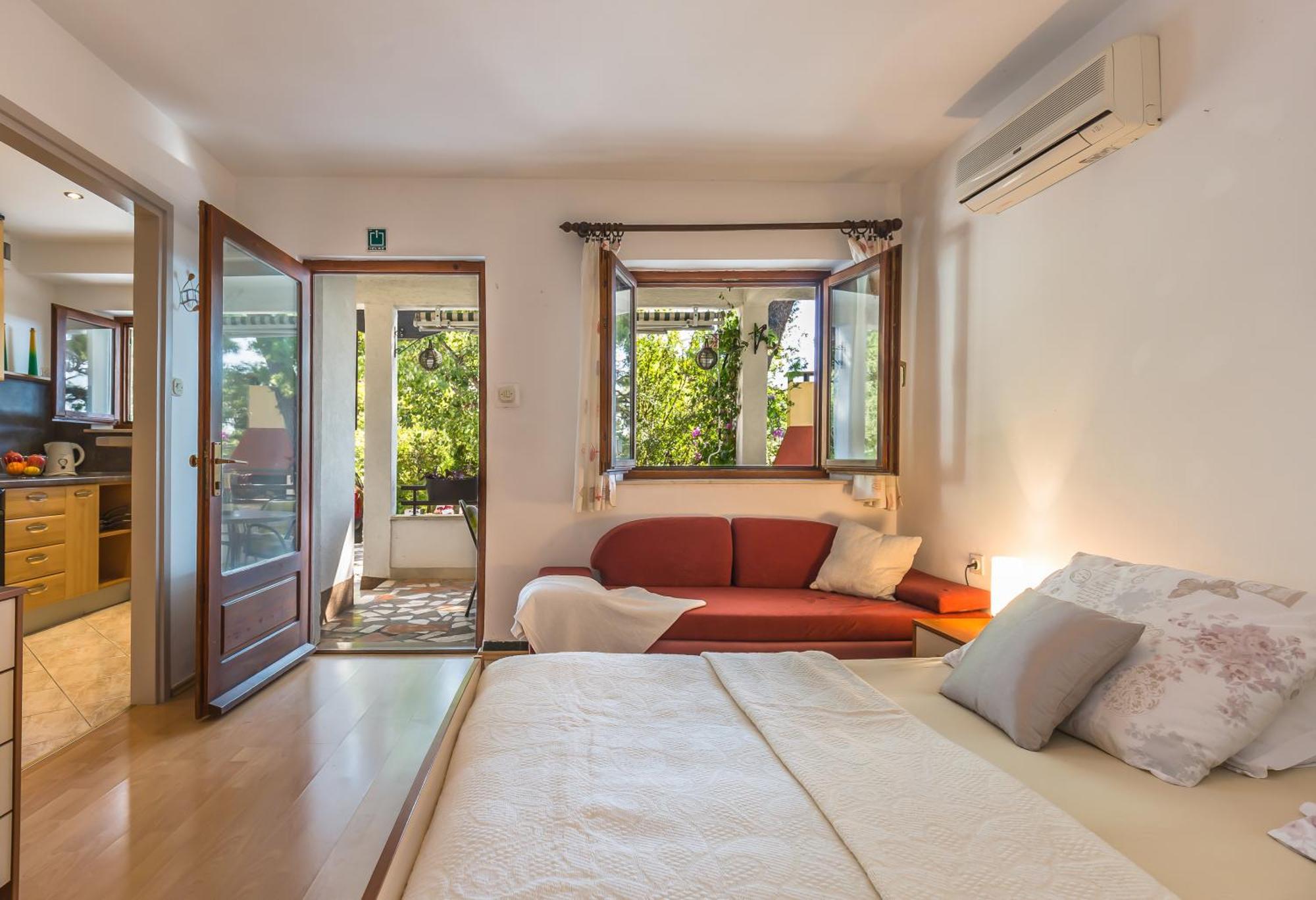 Apartmani Lovrenco Krvavica Dış mekan fotoğraf